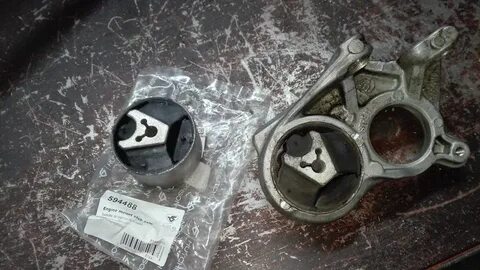 Задняя подушка пежо 308