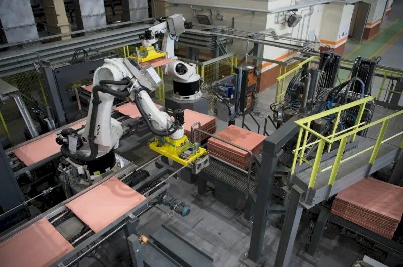 Ревдинский завод оцм. Ревдинский завод оцм. Оцм ревда. Медный завод ревда. Завод кузоцм каменск-уральский.