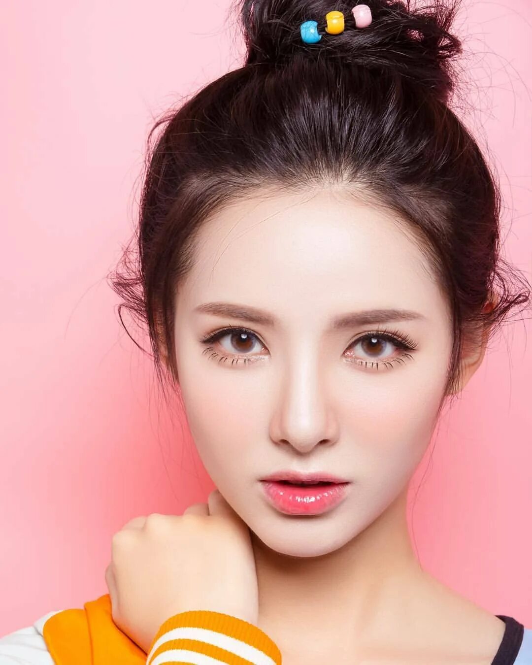 Милые азиатки. Чжао юаньюань актриса. Китайские девушки. Чжао юаньюань актриса. Гао юаньюань в купальнике.