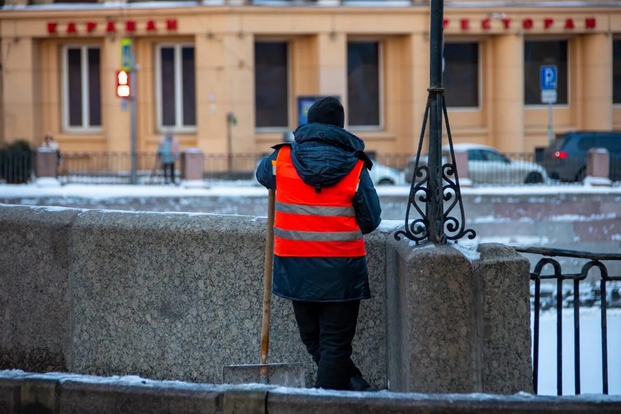 Как люди живут в петербурге