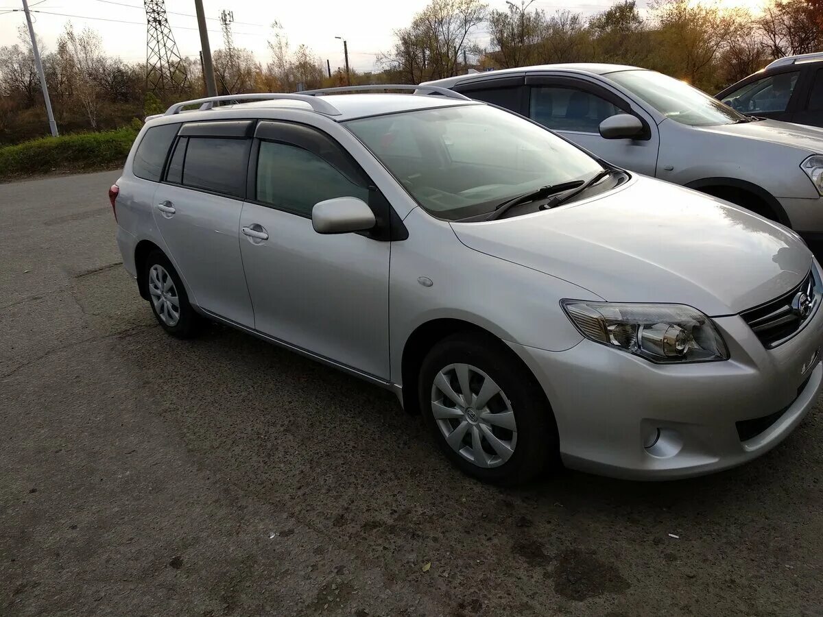 Авито пермский край тойота. Toyota Corolla Fielder 2010 универсал. Toyota Королла Филдер 2010. Toyota Королла 2010 универсал. Toyota Fielder e140 2010.