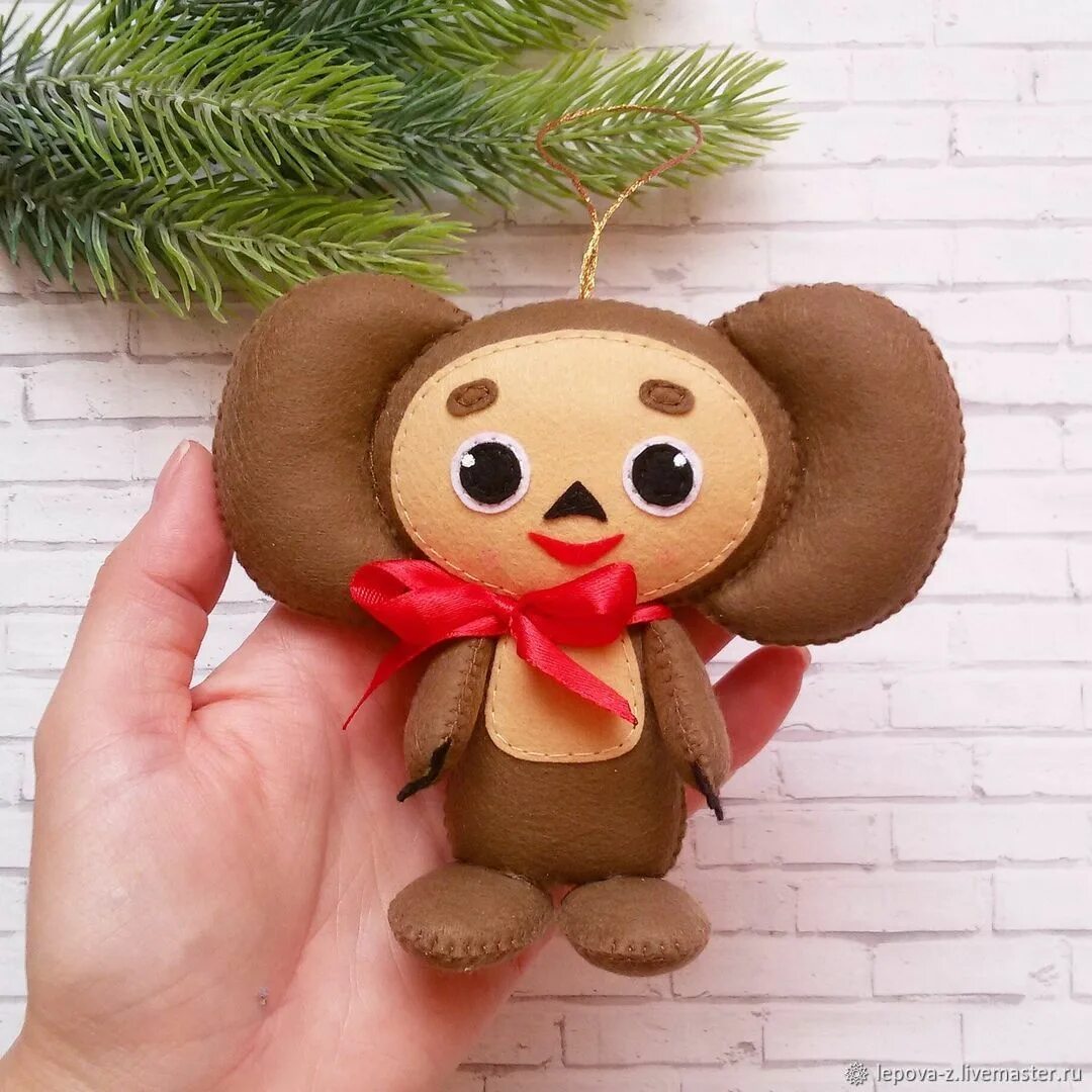 Чебурашка из фетра. Поделка чебурашка. Мастер класс чебурашка. Чебурашка из войлока. Поделка чебурашка из фетра.