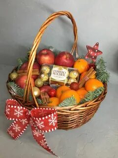 Корзинка с мандаринами