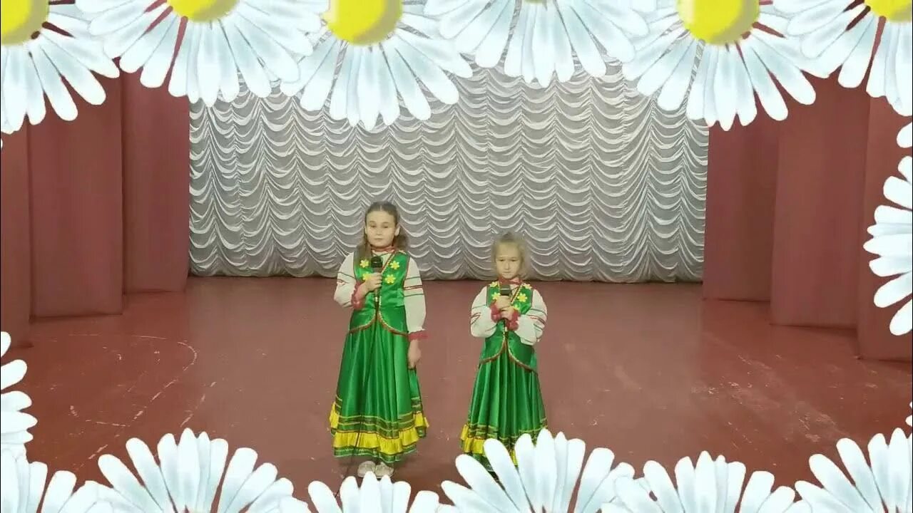 Песни две аленушки. Песни две аленушки. Баллада о кукле. Милая алёнушка белая черёмушка, гиф. Аленушка текст.