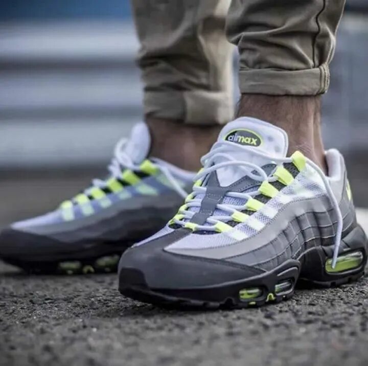 Купить айр макс. Nike Air Max 95 og. Nike Air Max 95 og Black. Nike Air Max 95 og Neon. Nike Air 95.