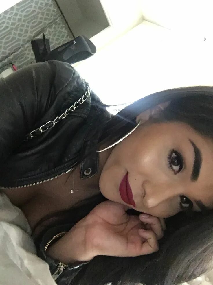Star bitches