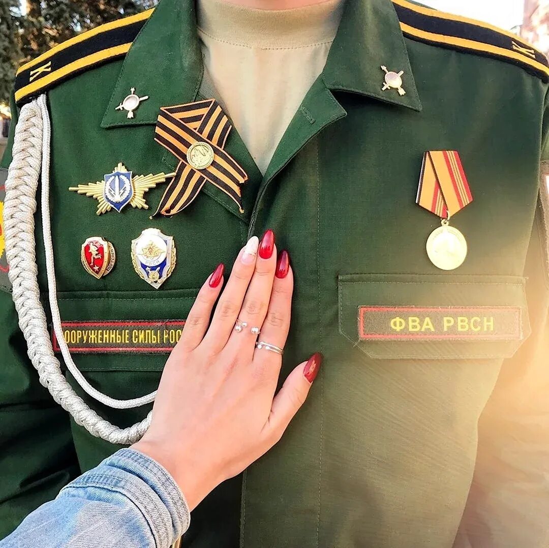 По летнему расположенных