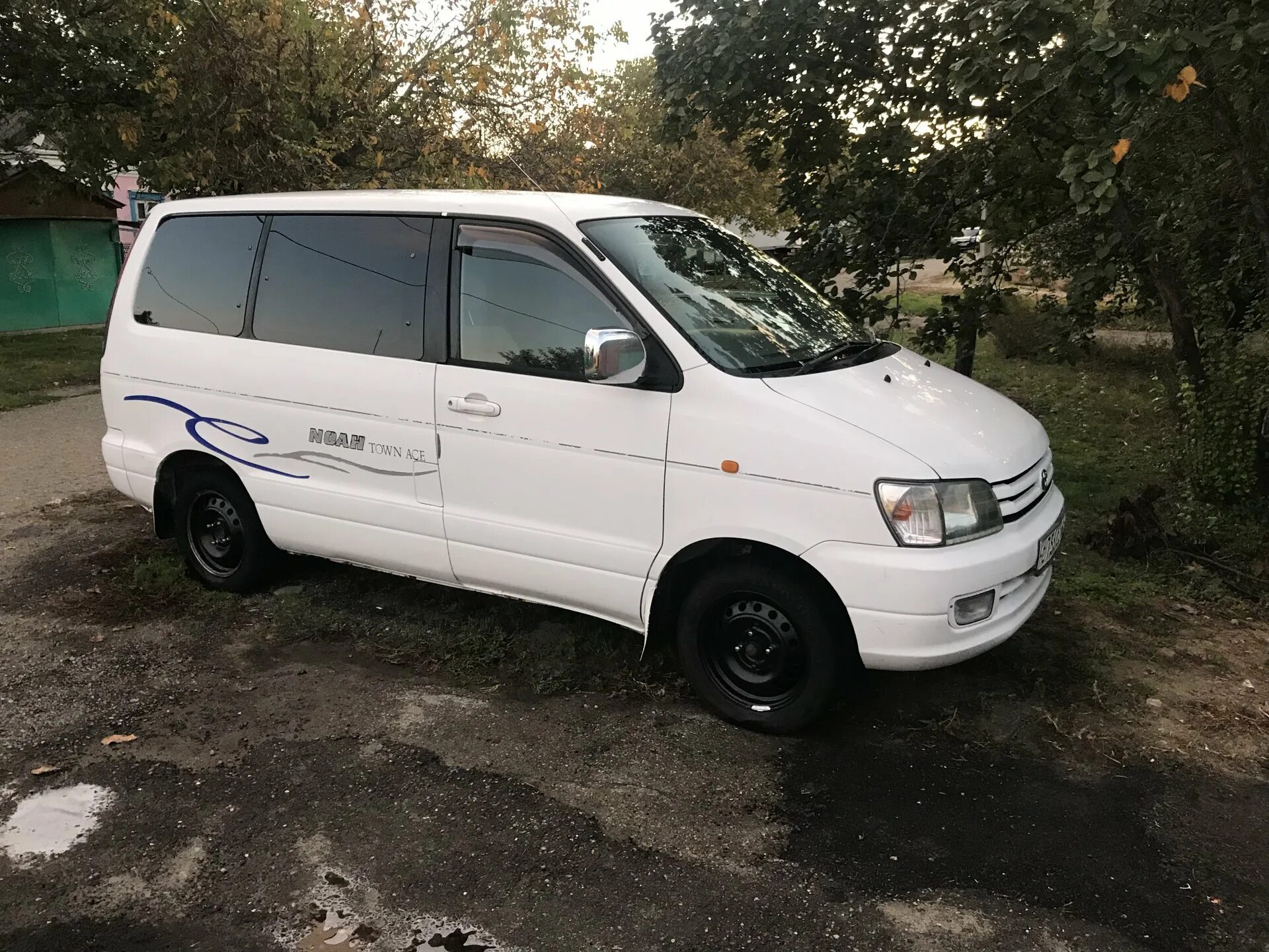 Тойота товн айс ноах. Toyota Town Ace Noah. Тойота Town Ace Noah. Тойота Таун Эйс Ноах. Тойота Таун айс Ной.