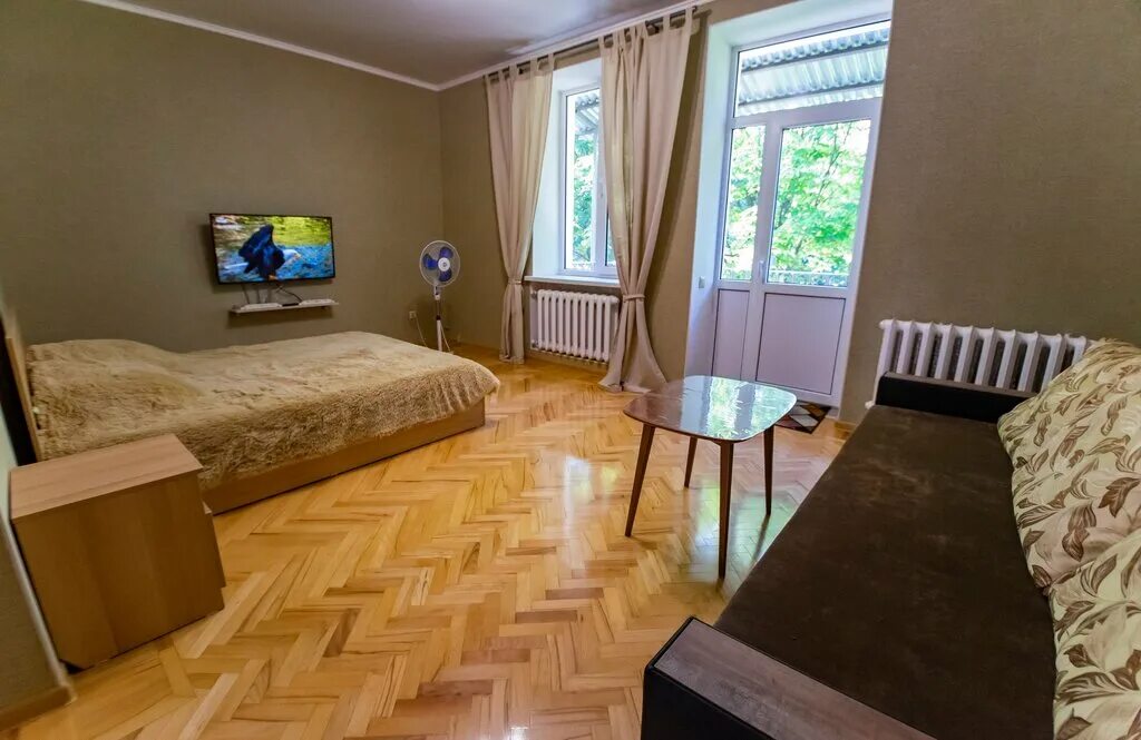 Ставропольский край железноводск улица ленина 1б жильё посуточно. Железноводск ул. Железноводск ленина 8. 19 а. Железноводск квартиры посуточно ленина 25.