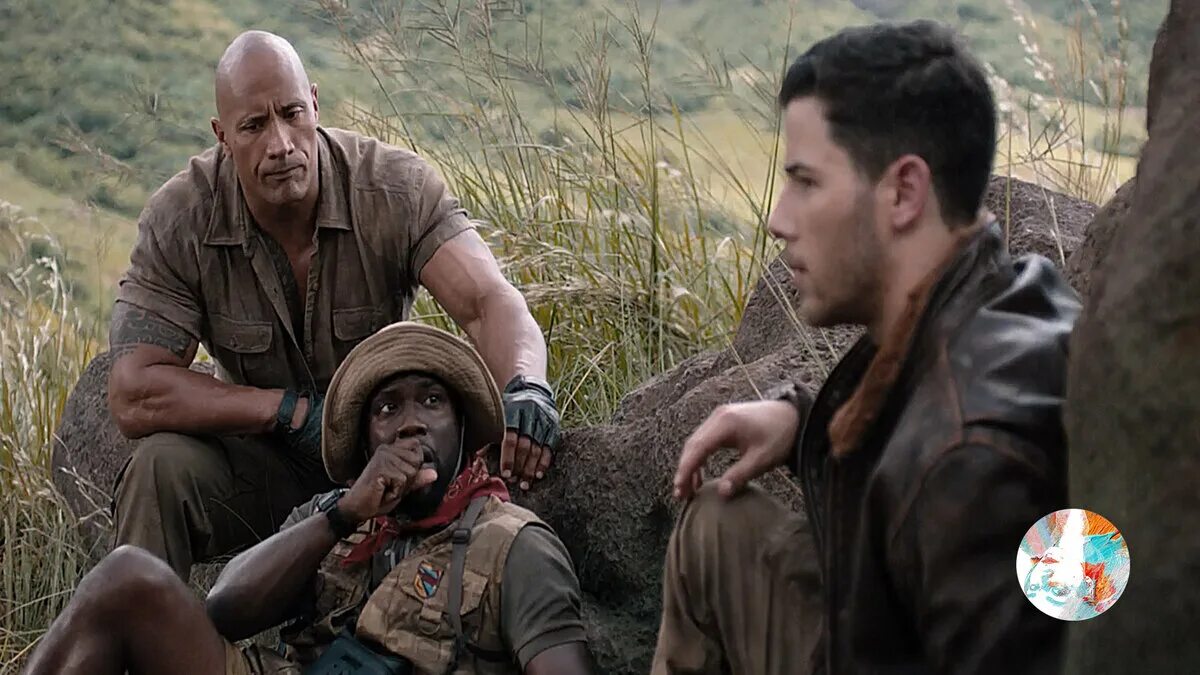 Дуэйн джонсон зов джунглей. Джуманджи зов джунглей 1995. Джуманджи: зов джунглей фильм 2017. Мисси пайл джуманджи зов джунглей. Джуманджи зов джунглей 2.