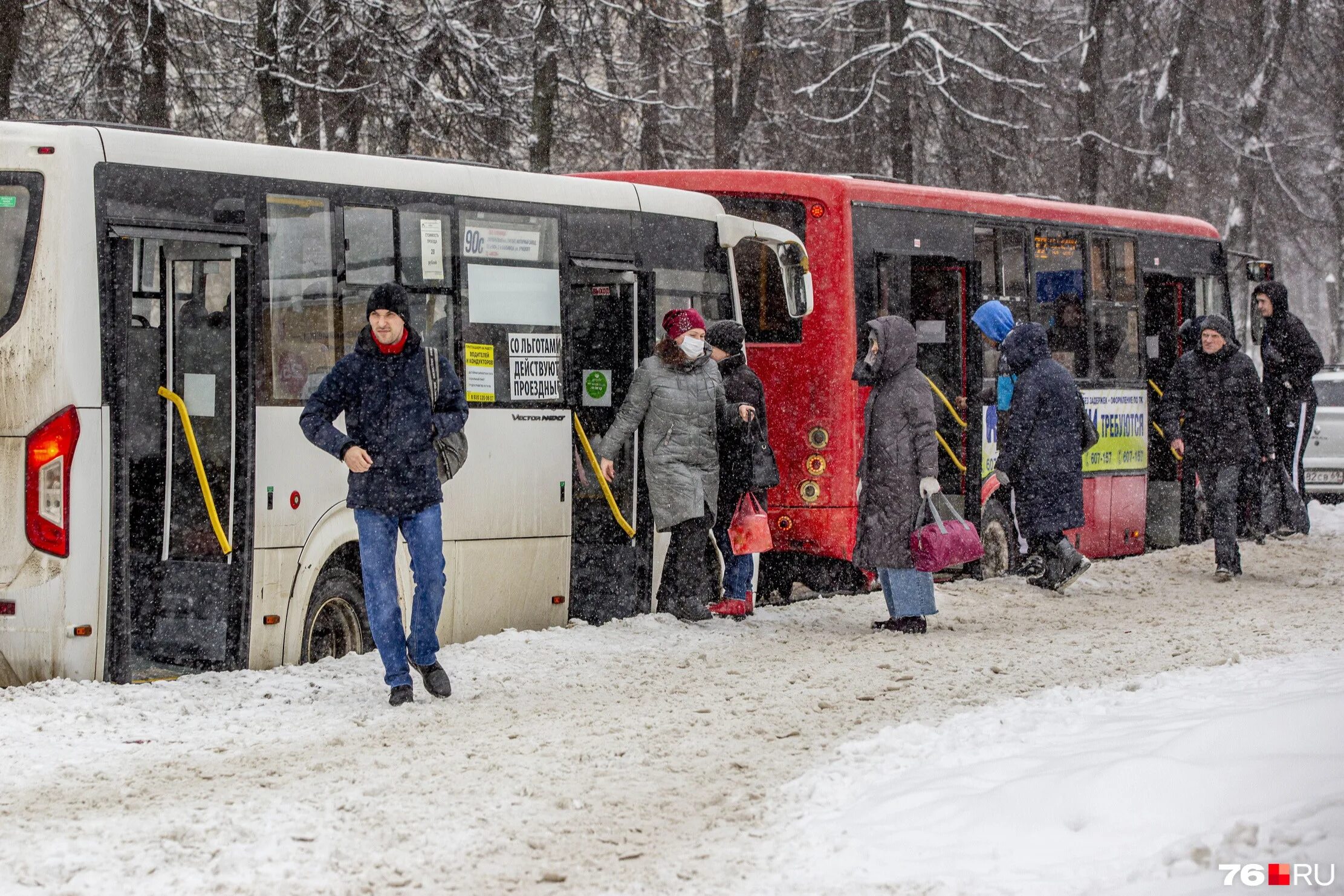 Общественный транспорт Ярославль. Новые автобусы в Ярославле. Маршрутный автобус. Маршрутка зимой. Новые автобусы 2024 ярославль