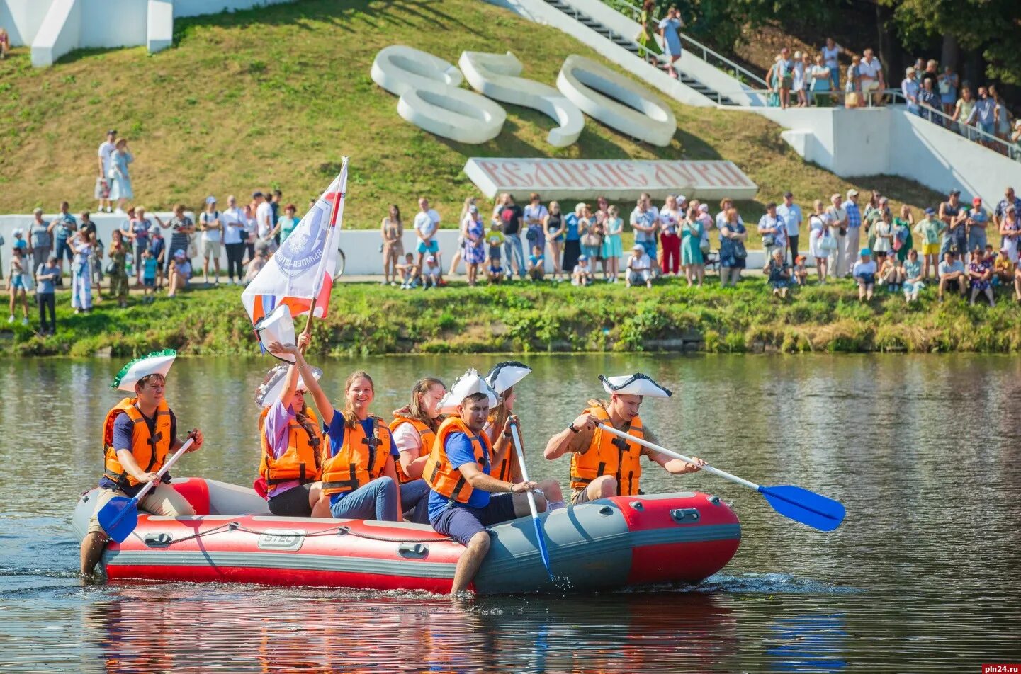 Погода в великих луках рп5. Фестиваль воздухоплавателей в великих Луках. День города Великие Луки 2021. Погода Великие Луки.