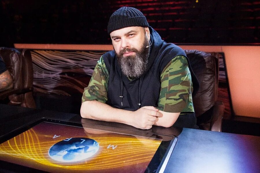 Max журналист. Max журналист