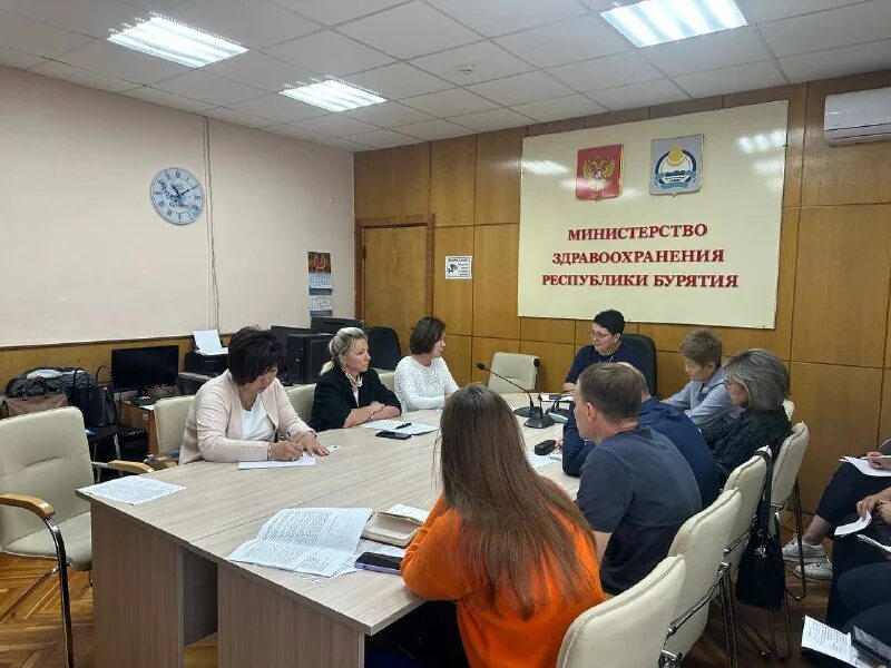 фото министерство здравоохранения республики бурятия. сайт министерства здравоохранения бурятия. минздрав бурятии логотип. сайт министерства здравоохранения бурятия. лудупова евгения юрьевна биография.