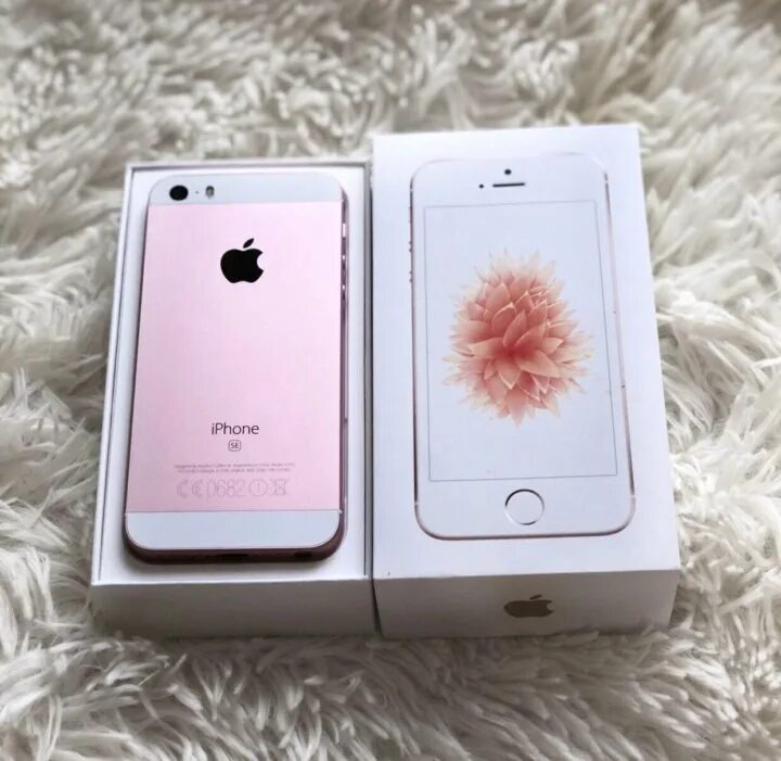 Apple se gold. Iphone se Rose Gold. Iphone 5 se розовый. Розовое золото iphone 5se. Айфон 5се розовый.