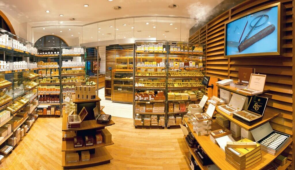 швейцарские магазины. табачные - сувенирные магазины швейцарии 1950г. швейцарский магазин продуктов. супермаркеты магазины в швейцарии. швейцария торговые центры.