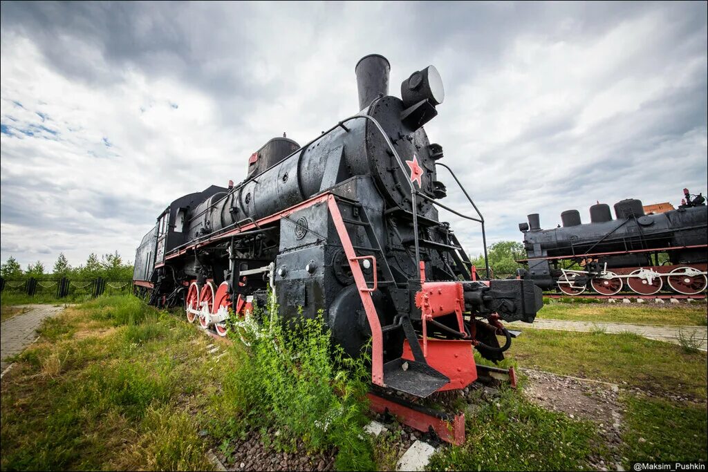 жд вокзал нижний новгород московский. тэ 2451 паровоз. железнодорожный музей нижний новгород. нижегородский железнодорожник. московский вокзал нижний новгород.