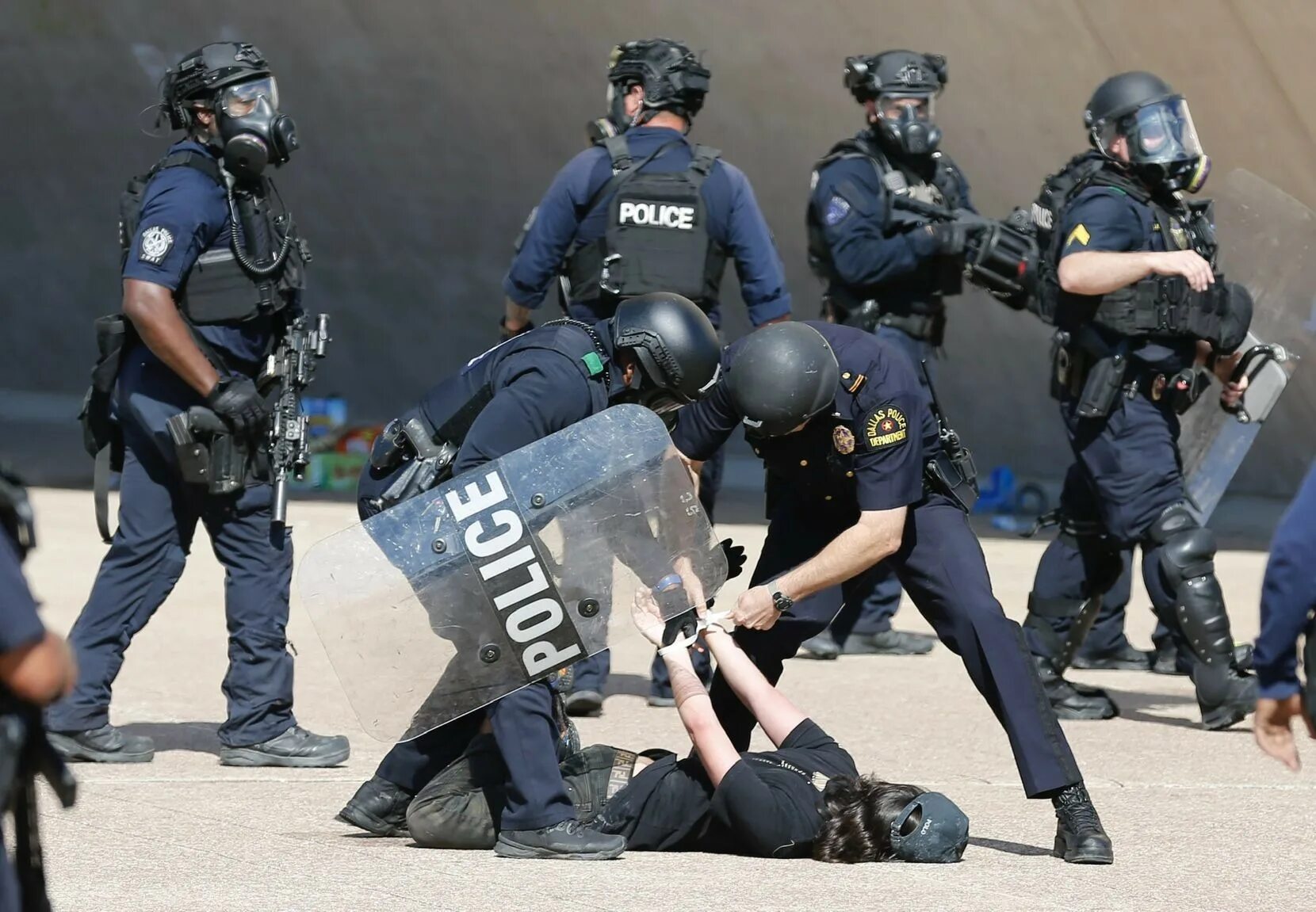 Полиция в пипл