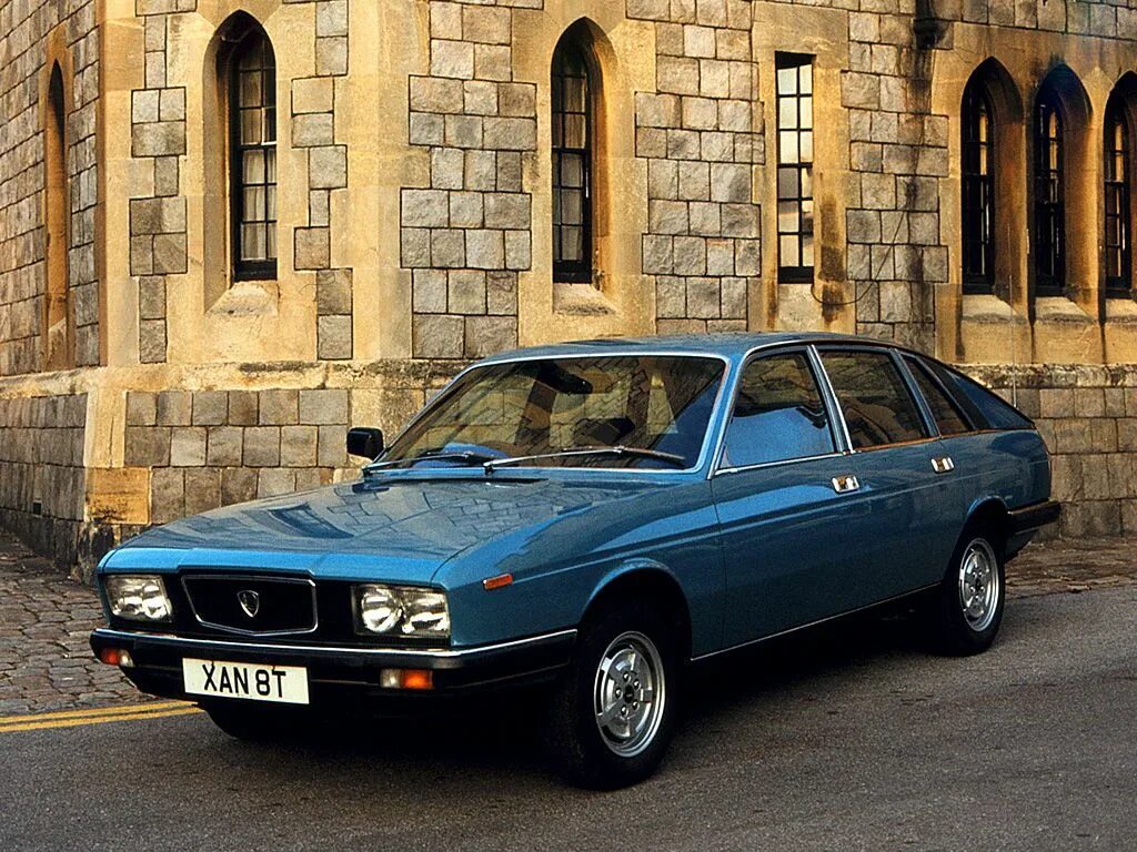 Лянча автомобиль 2024. Лянча Gamma Berlina. Lancia 80. Lancia 1976. Фиат Лянча.