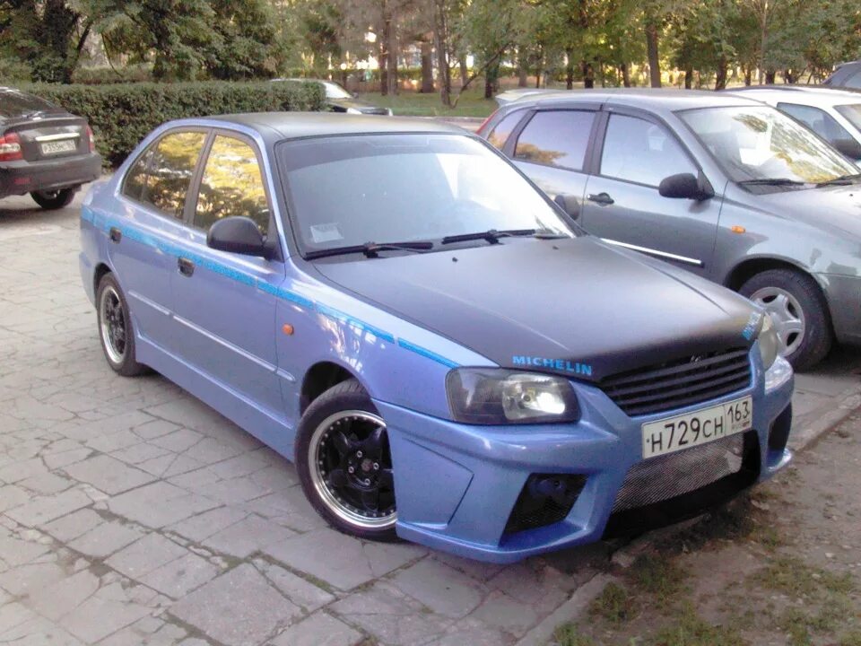 Hyundai accent 2g. Гвардейский акцент. Hyundai verna 2006. Гвардейский акцент. Хендай акцент 2 1.