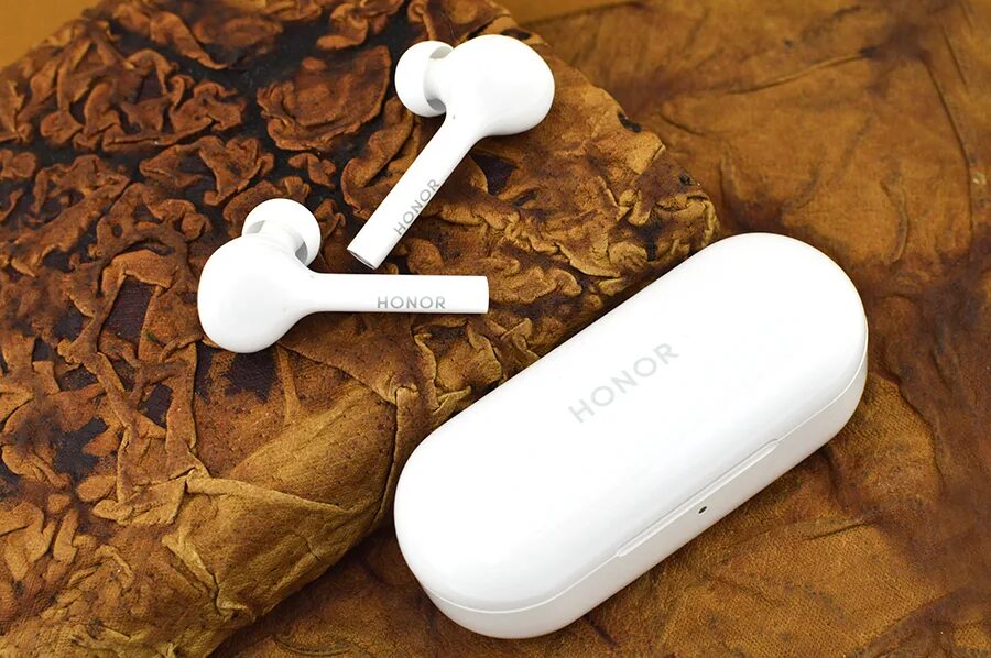 Наушники honor earbuds 3. Honor choice true wireless stereo earbuds ce79. Беспроводные наушники от хуавей хонор. Беспроводные наушники m10 white. Наушники true wireless stereo earbuds.