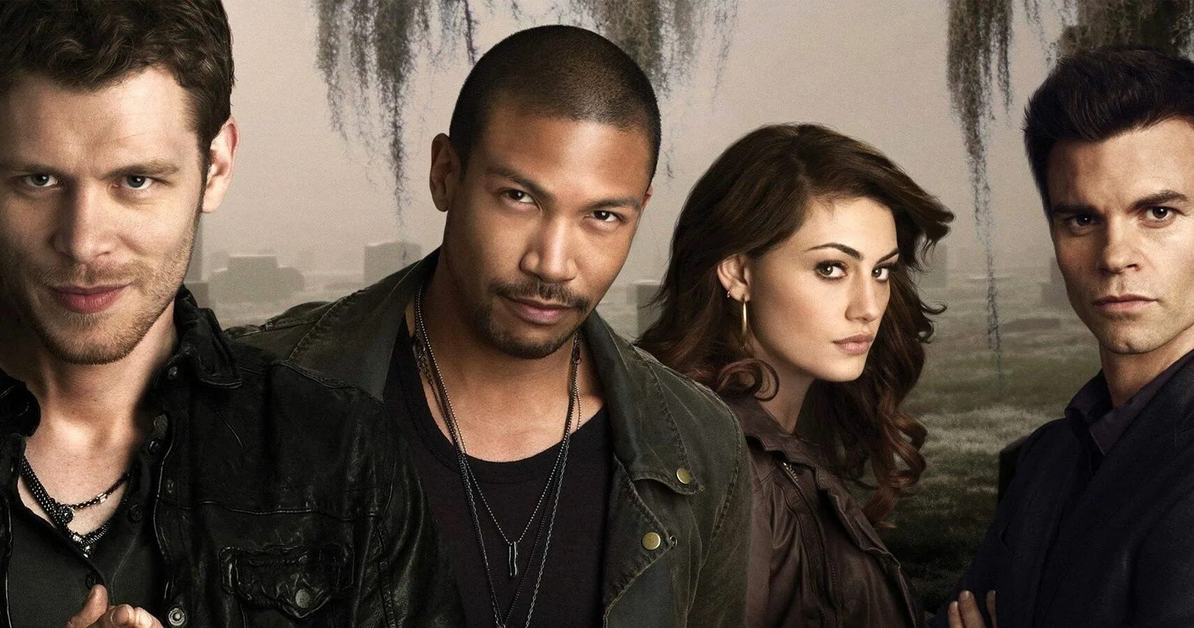 Путь первородных аудиокнига. Первородные обложка. Первородные постер к 3 сезону. Путь первородных аудиокнига. Первородные семья майклсон.