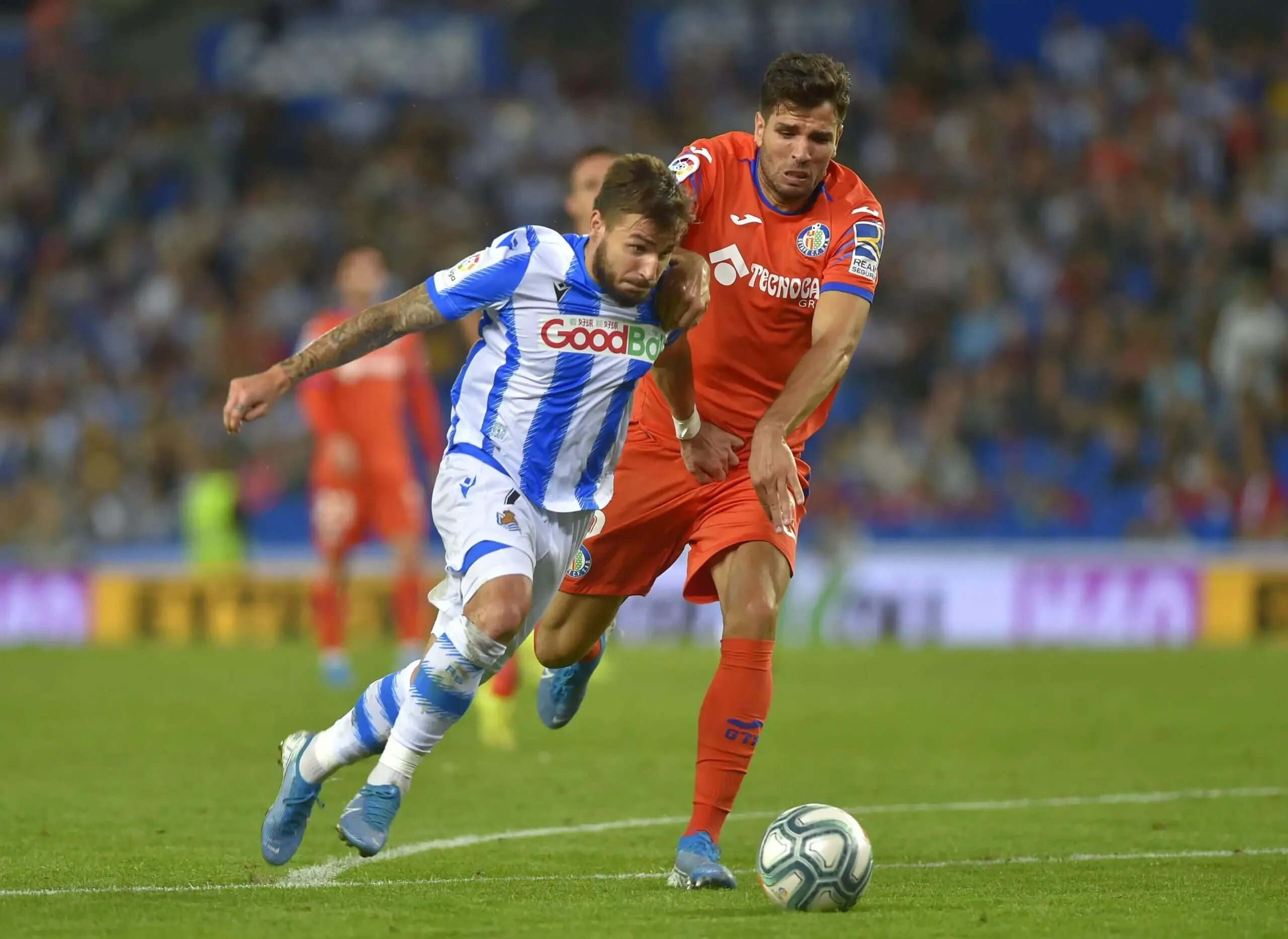 Кристиан португес. Аймар, фк валенсия. Футбольный клуб реал сосьедад. Чемпионат испании – реал сосьедад. Реал сосьедад райо прогноз.