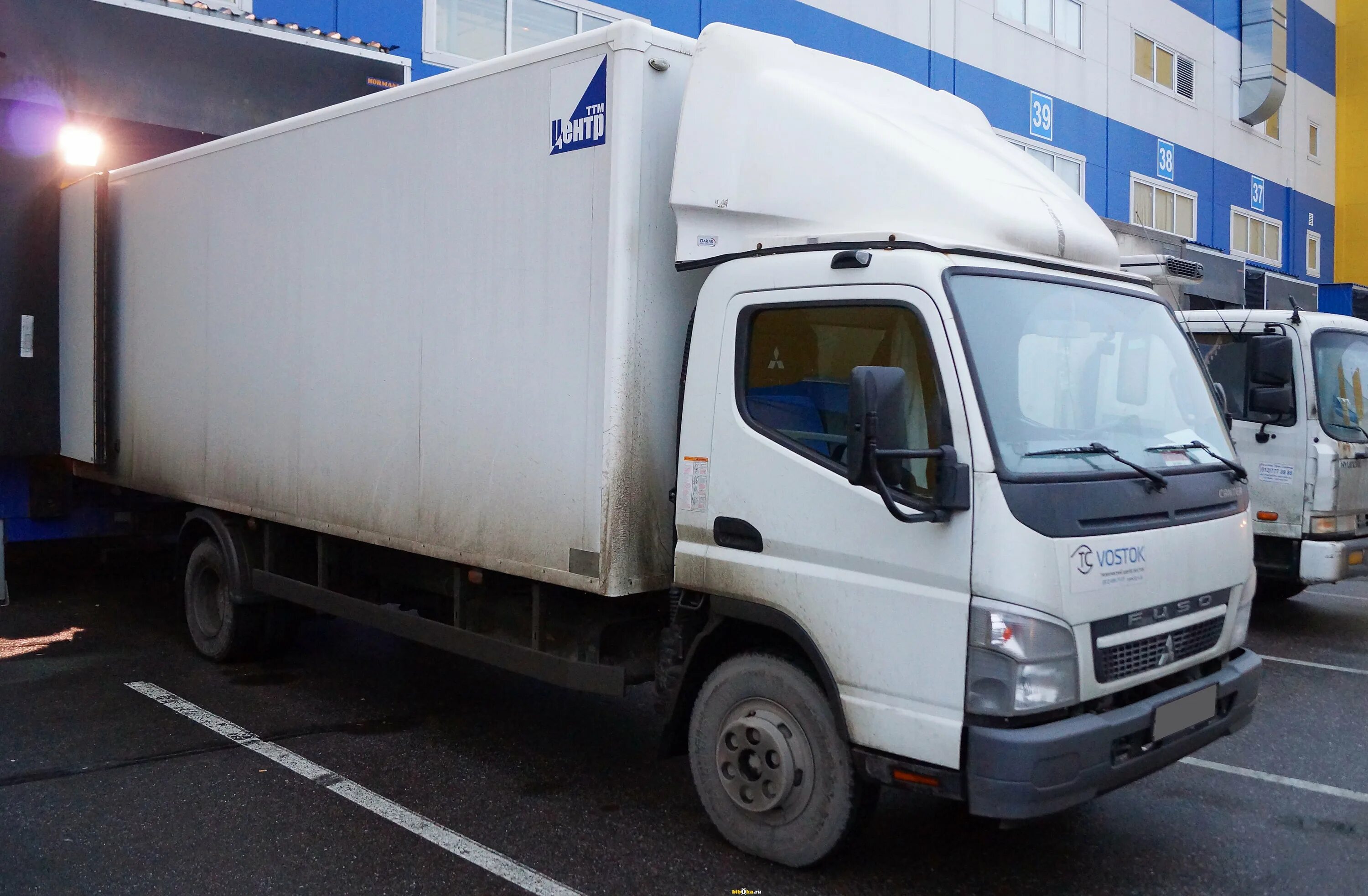 Митсубиси 5 тонн. Fuso Mitsubishi 5т. Фусо 5 тонник. Митсубиси Фусо 5 т. Митсубиси Фусо 5 тонник.