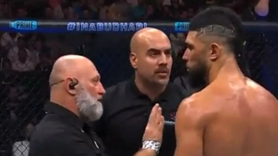 блахович анкалаев ufc. бой магомеда анкалаева и джонни уокера. бой магомеда анкалаева и джонни уокера. омари арцив. арман царукян боец.