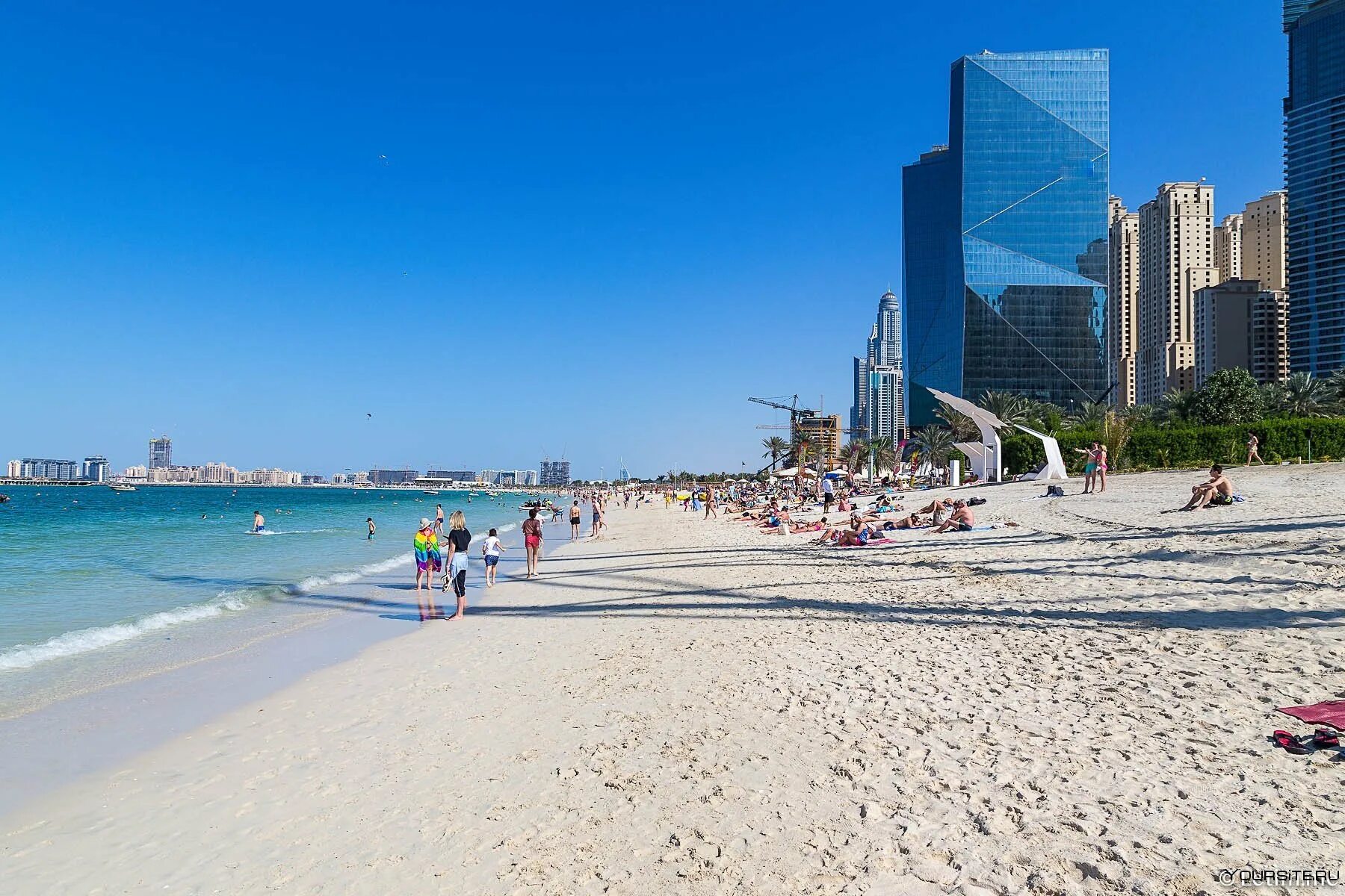Jbr beach дубай пляж. Джумейра бич пляж. Пляж jbr в дубае. Пляж джумейра в дубае. Marina пляж дубай.