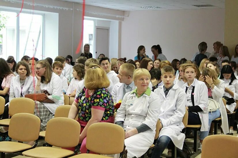 Медицинский колледж 1 спб. Лучшие медицинские колледжи спб. Ленинский проспект 149 санкт-петербург медицинский колледж. Лучшие медицинские колледжи спб. 8 медицинское училище спб.