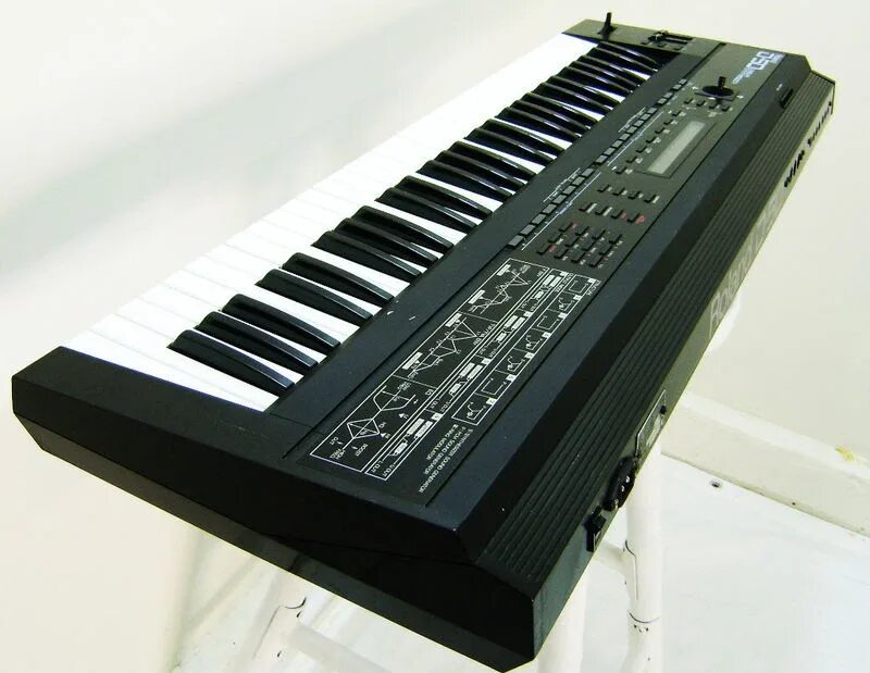 Roland d50 vst. Роланд 50. Роланд 50. Синтезатор roland d50. Roland d20 vst.