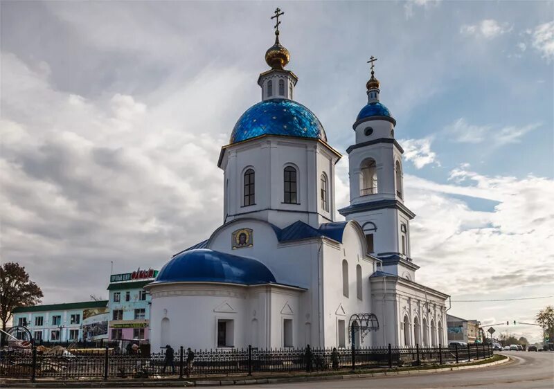 храм казанской иконы божией матери в малоярославце. казанская церковь малоярославец. казанский храм малоярославец. казанский храм малоярославец. собор казанской божьей матери в малоярославце.