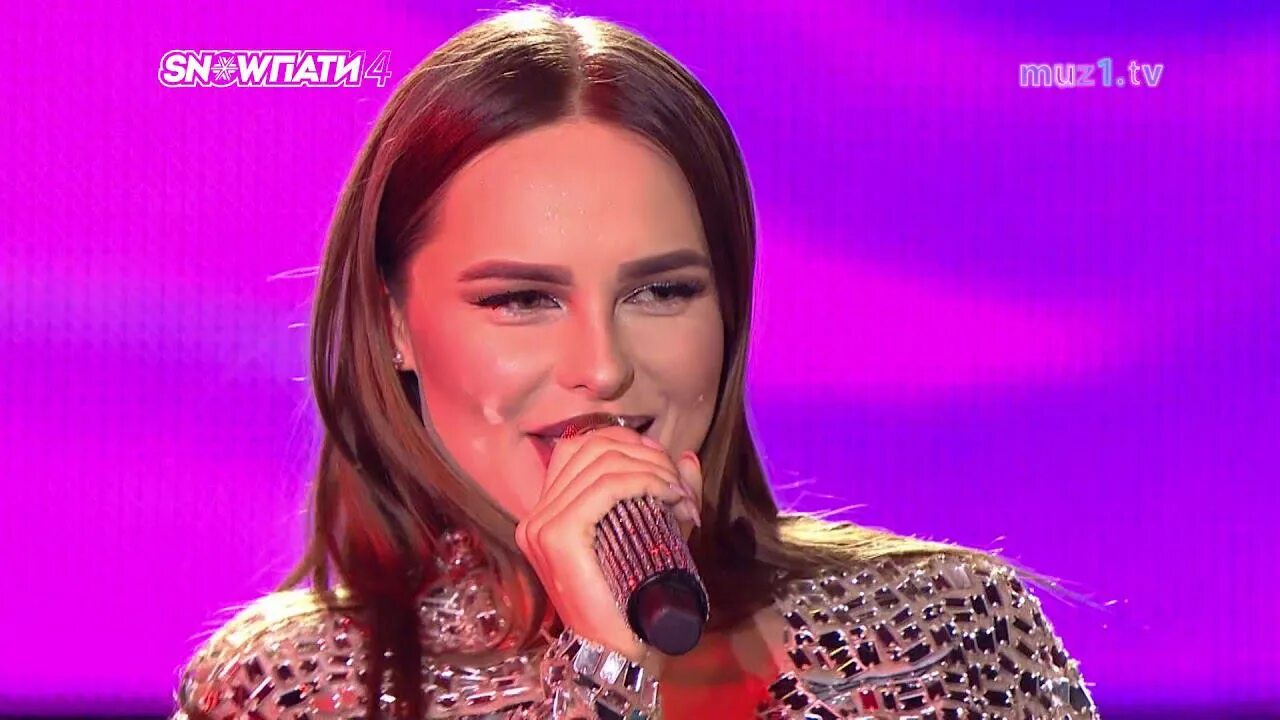 Ханна клипы. Ханна 2018. Ханна целуемся. Ханна целуемся. Поцелуй ханна.