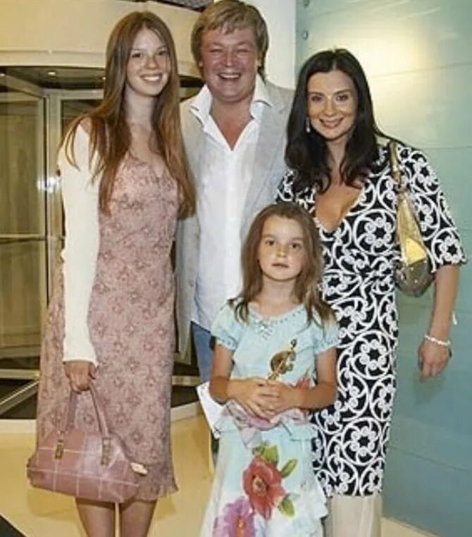 александр стриженов с внуком. екатерина стриженова семья. внук александр стриженовой. екатерина стриженова с внуком.