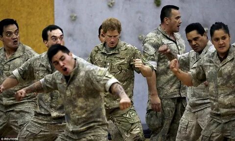 Хаки танец
