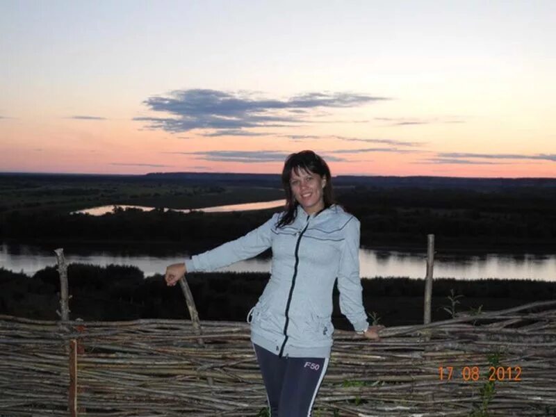 Одинокие женщины в тобольске. Сибур слоган. Лариса абушахмина насибулловна тобольск. Тобольск работа женщинам. Тобольск работа женщинам.