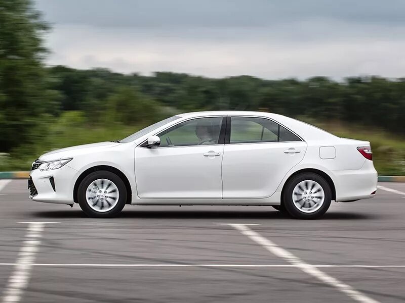 фольксваген пассат 2014. Bmw 530 gt. ниссан теана 2014 белая. Bmw 5 530d. Toyota camry 50 кузов сбоку.