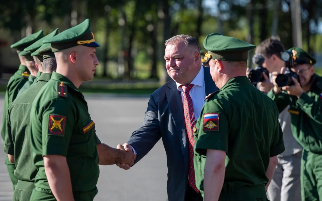 Награждение 23 февраля 2024. Награждение военнослужащих. Вручение медалей военнослужащим. Награждение российских солдат на Украине. ВЧ 35390 Южно-Сахалинск.