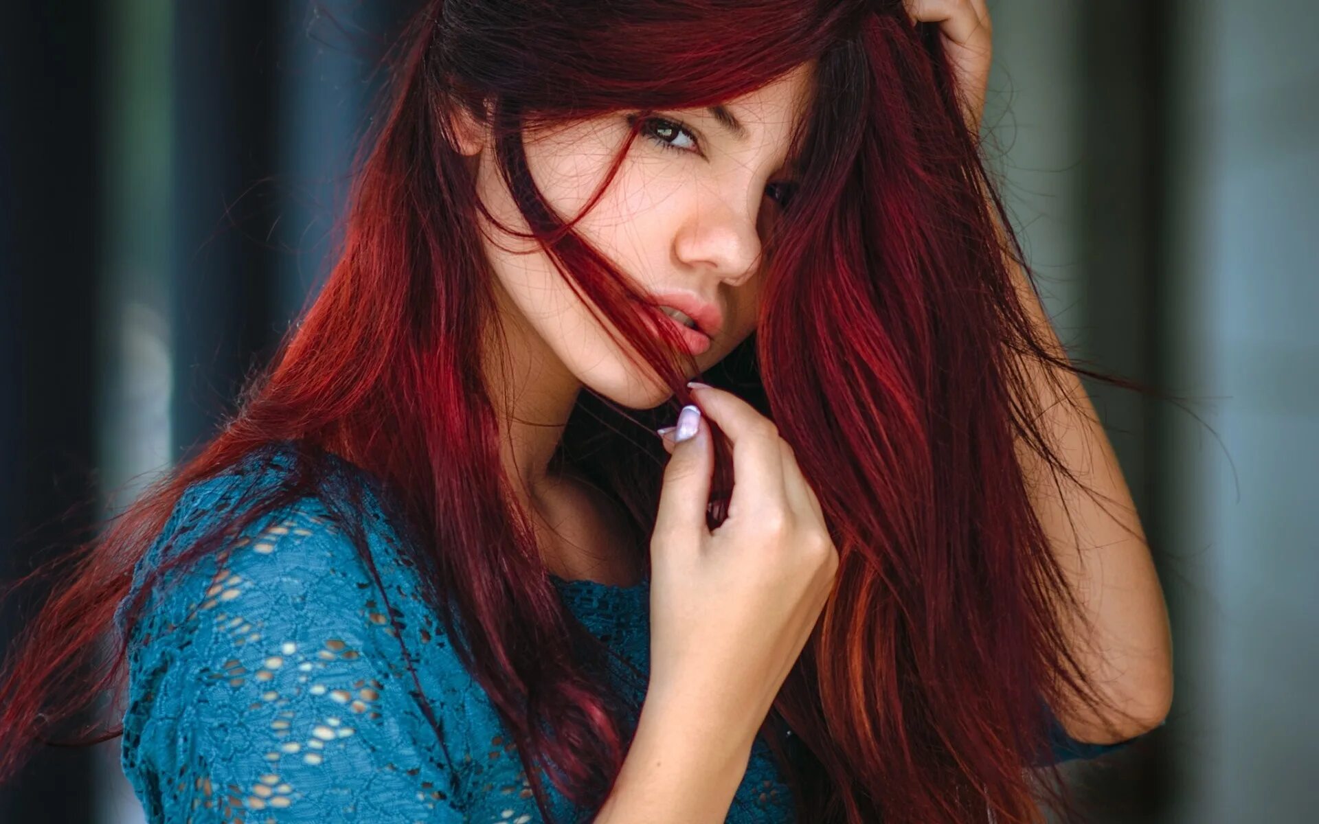 Red hair woman. Ариэль Пайпер красные волосы. Дженни Харрис Красноволосая.