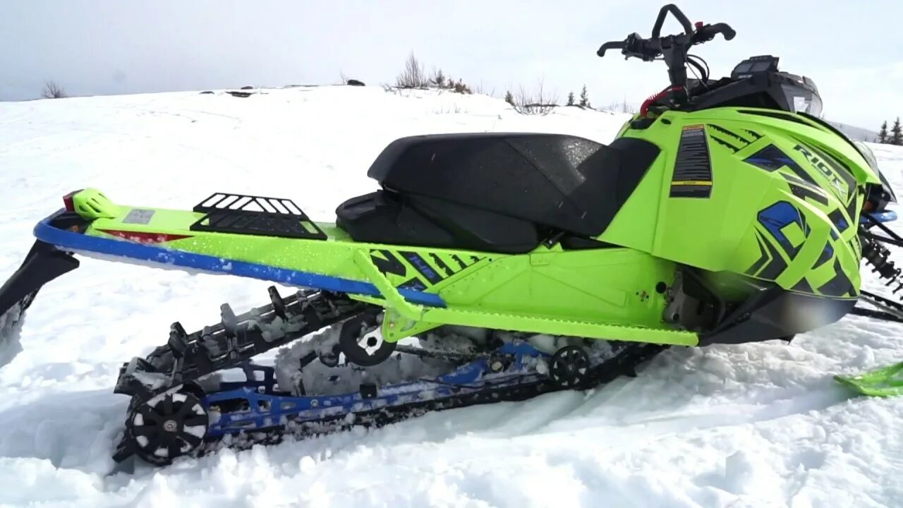 Снегоход arctic cat. Arctic cat m8000. Arctic cat m8000 2014. Arctic cat m8000. Снегоход arctic cat m8000 mountain cat 153 es 2019.