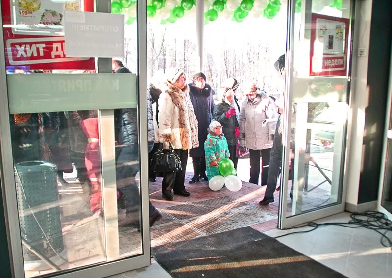 Японский минимаркет. Ситно магазин. Детские пятерочках. Хотимск магазины. Минимаркет.
