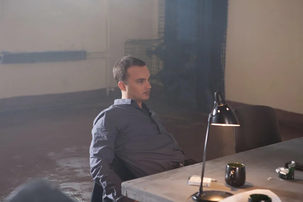 Дело сериал 2013–2018. Сериал с братьями чадовыми дело чести. Дело чести сериал россия чадов. Сериал дело чести турция керем бурсин дело чести турецкий. Покажи дело чести.