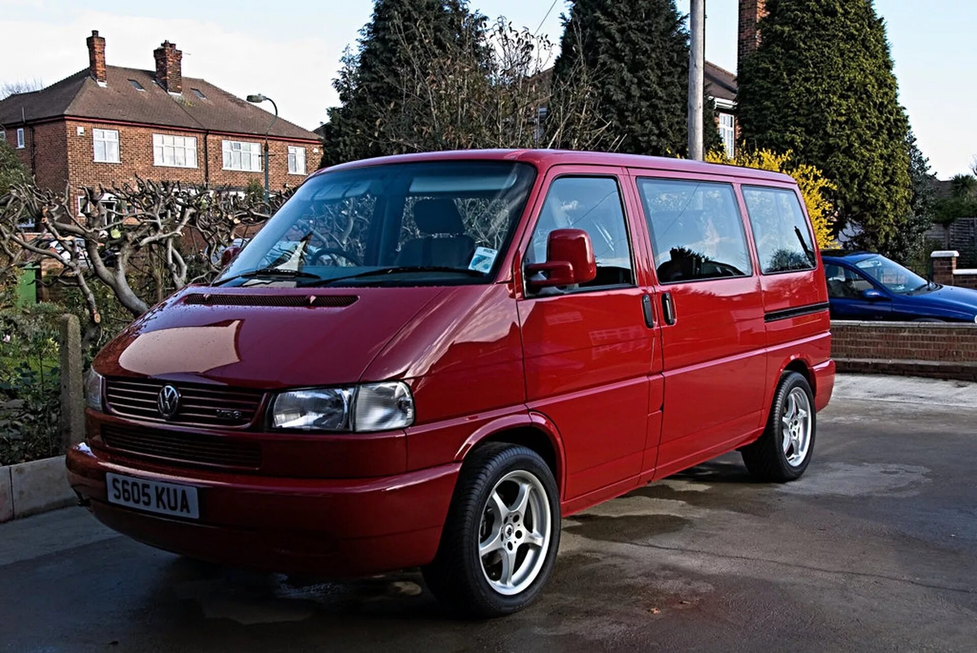 Фольксваген т4 москва. Volkswagen Transporter t4 минивэн. Фольксваген Caravelle т4. Фольксваген Транспортер т4 Каравелла. VW Transporter t4 1992.