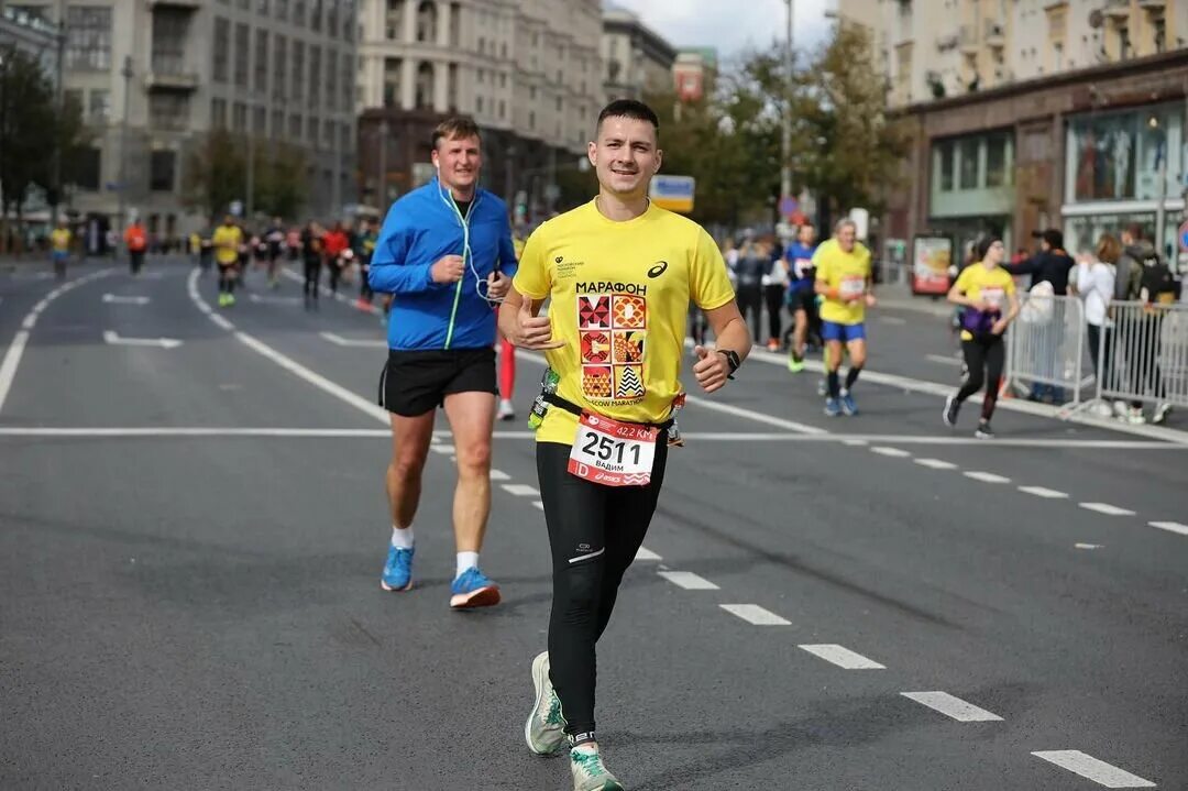 Мой первый марафон. Марафон первых. Московский полумарафон 2020 медаль. Марафон первых. Марафон полезных советов.