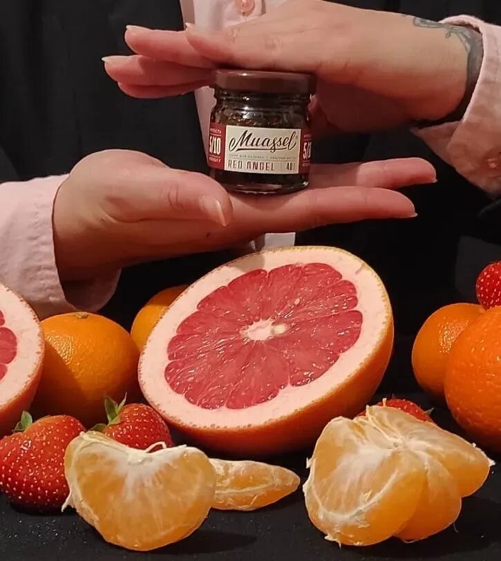 Клубника грейпфрут. Last mary клубника грейпфрут. Muassel. Muassel. Muassel вкусы.