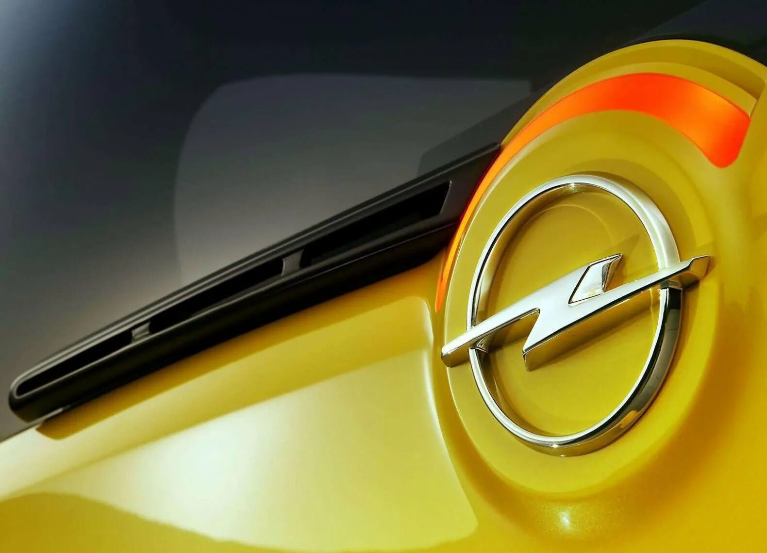Opel телефон. Opel Trixx. Логотип Опель Мокка. Opel Trixx Concept. Логотип Опель Зафира.