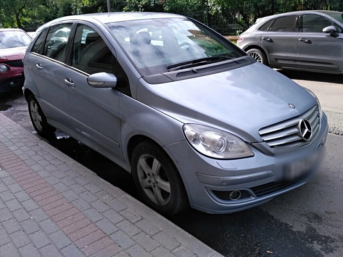 Мерседес б с пробегом. Мерседес б170 2007г. Mercedes b170 2007 1.7. Мерседес б 170 2009. Мерседес b class 2007.