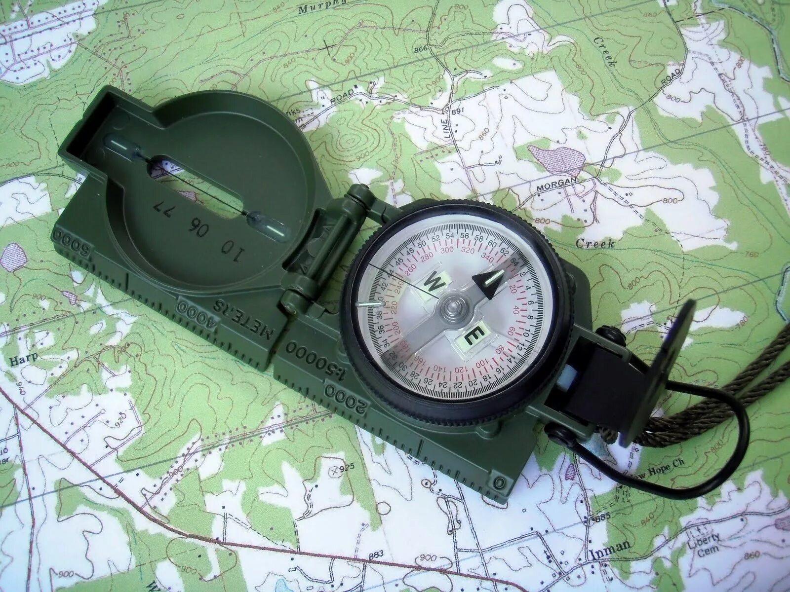 Компас автор. Компас Cammenga 3h. Компас Lensatic Compass. Компас туристический артиллерийский mil-Tec m2. Армейский компас Адрианова rs50.