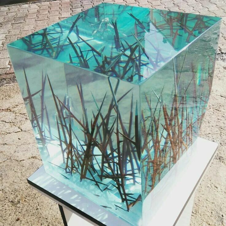 Материалы с использованием стекла. Смола эпоксидная epoxy resin. эпоксидная смола (epoxy crystal 710). прозрачная полиэфирная смола. изделия из жидкого стекла.